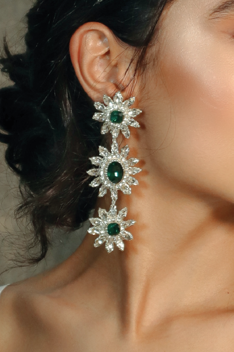 Aretes Victory