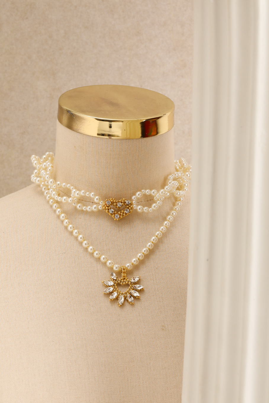 Collar Elif