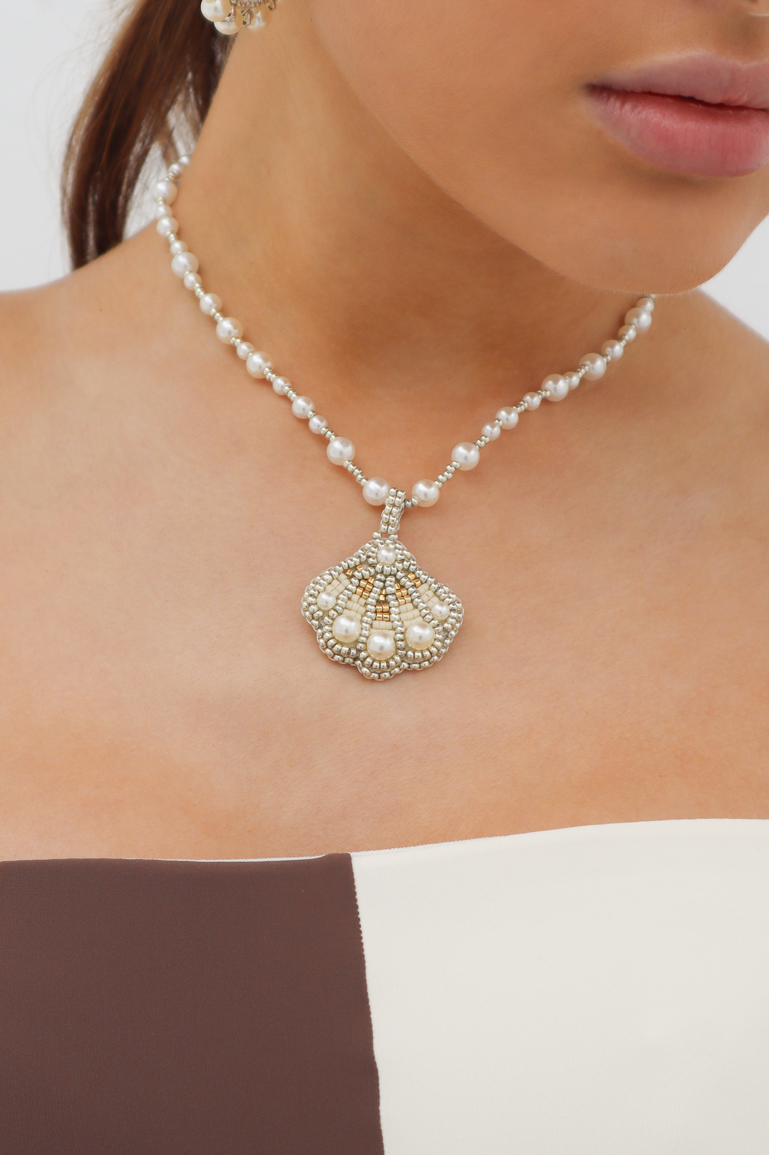 Collar Arenita