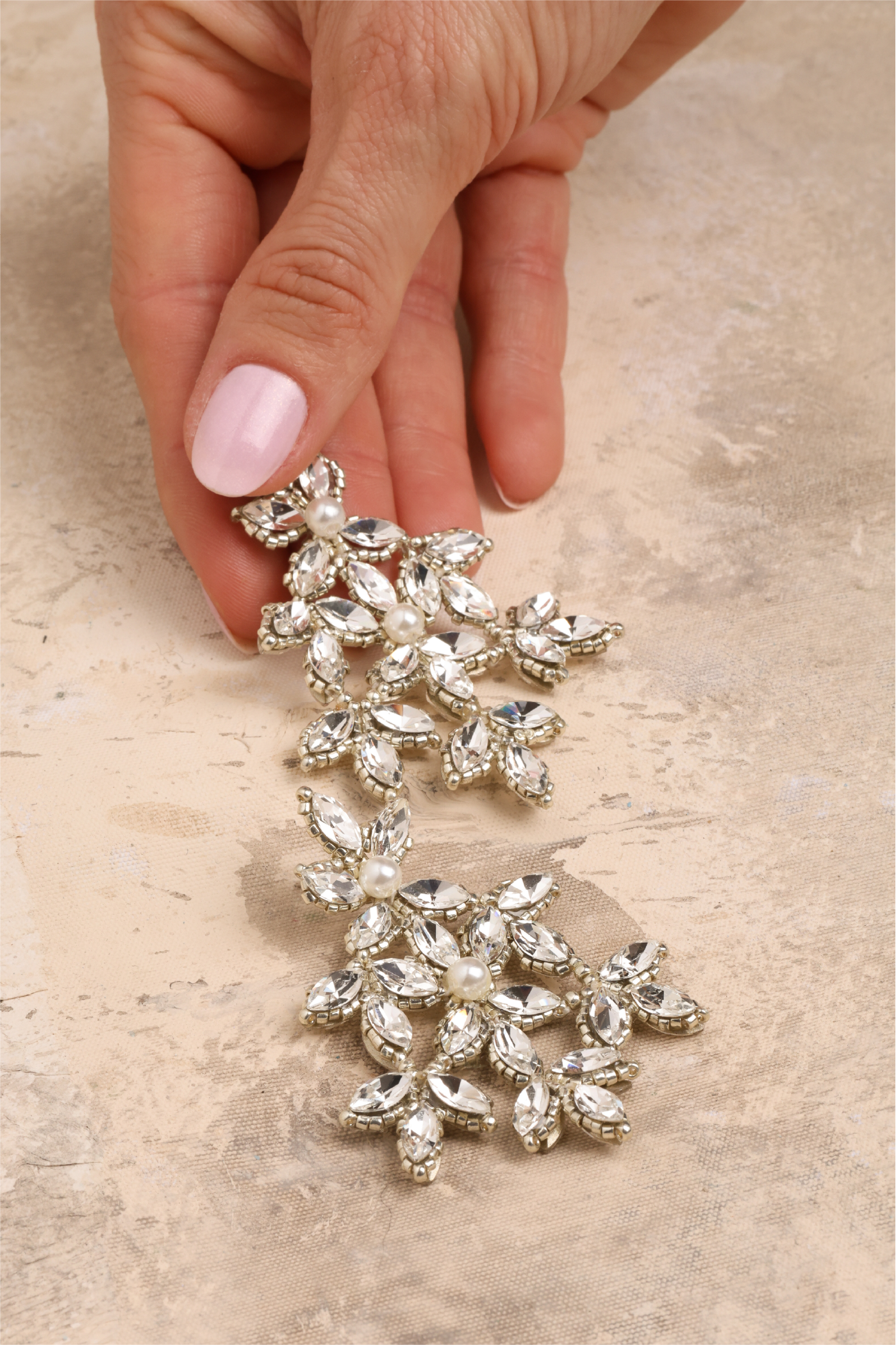 Aretes Luminata