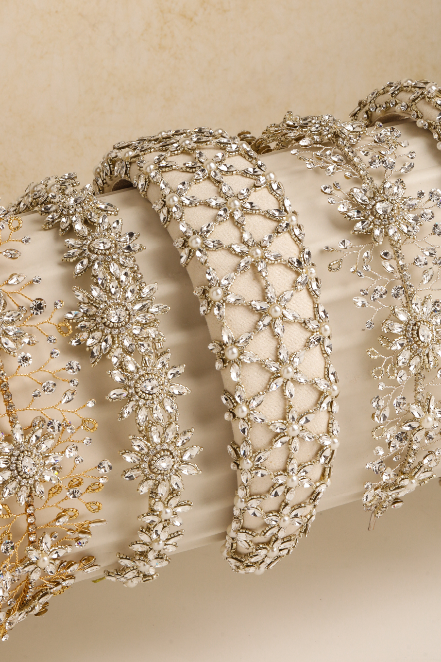 Diadema Rosaura Grande