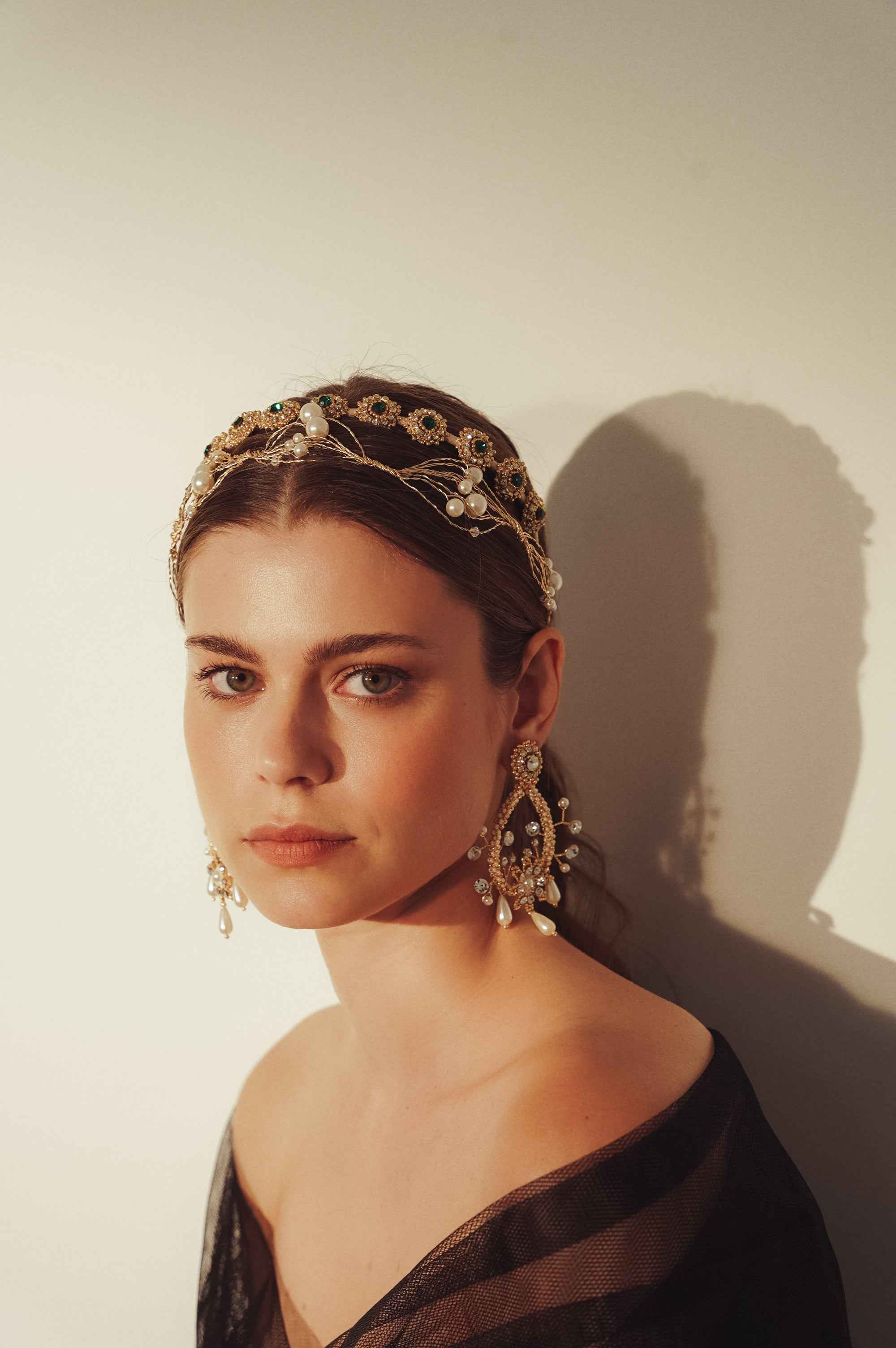 Tiara Hadara - ZAWADZKY