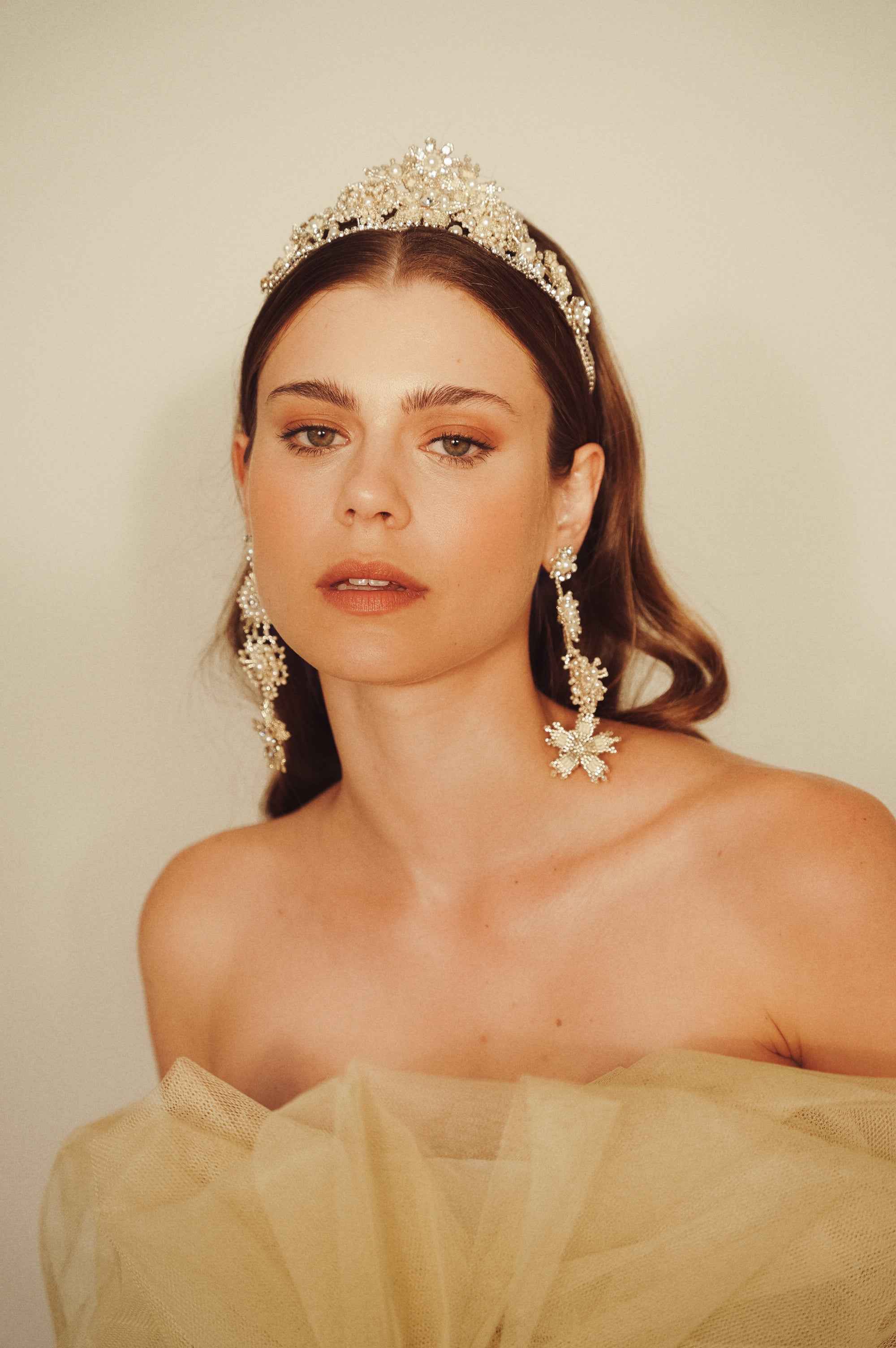 Corona Esther - ZAWADZKY